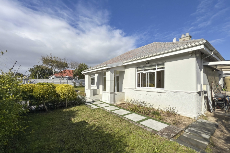 3 Bedroom Property for Sale in Claremont Western Cape